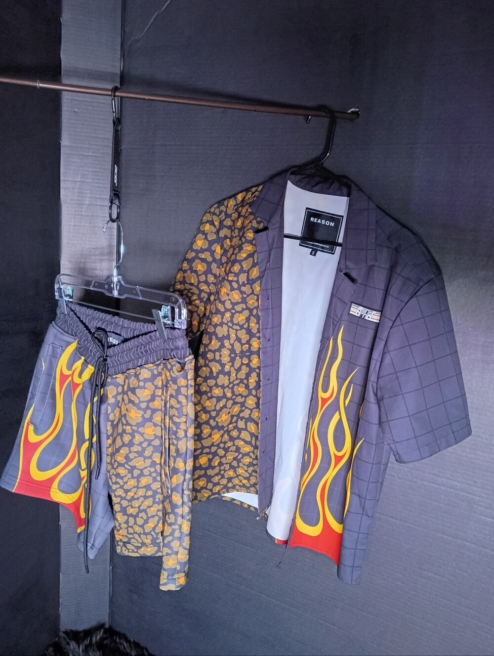 Reason 2 Piece Set